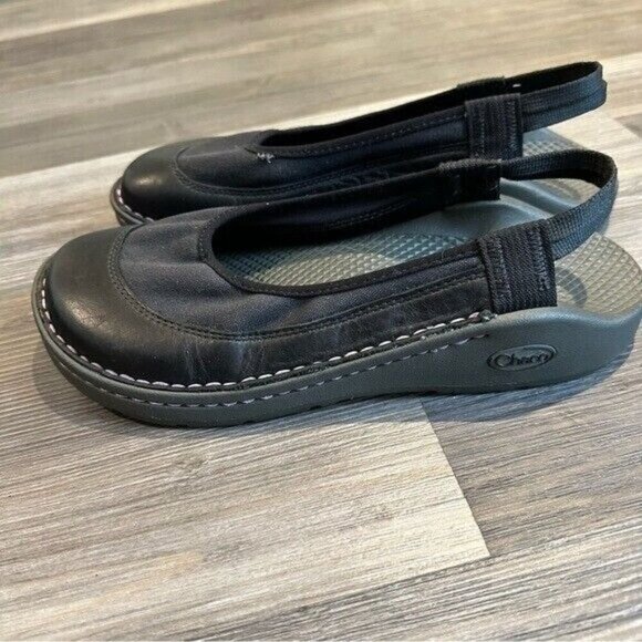 Chaco Black Loafers with White Accents - Picture 4 of 8